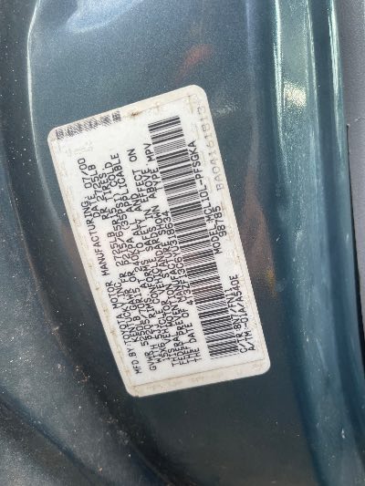 2000 Toyota Sienna Location - Imports - Row 19 - Stock # H52091