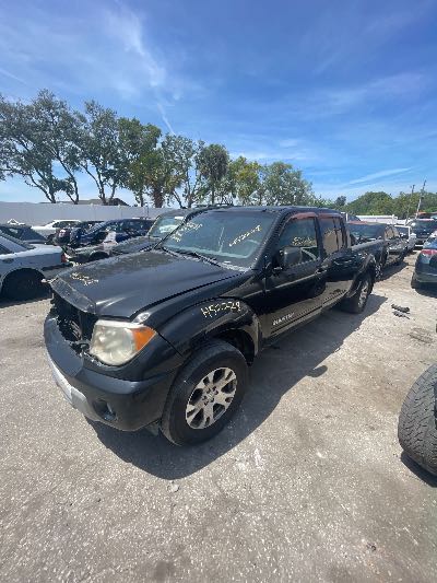 2011 Suzuki Equator Location - Large Trucks & Vans - Row 26 - Stock # H52228