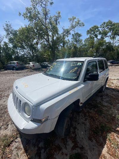 2014 Jeep Patriot Location - Chrysler - Row 38 - Stock # H52130