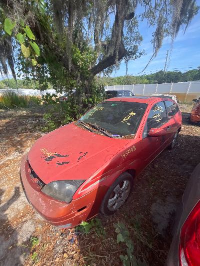 2005 Ford Focus Location - Ford - Row 37 - Stock # H52138