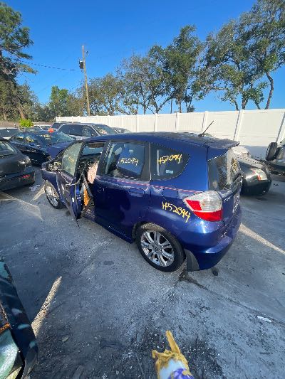 2009 Honda Fit Location - Imports - Row 21 - Stock # H52094