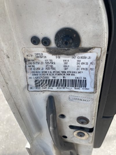 1999 Jeep Grand Cherokee Location - Chrysler - Row 47 - Stock # H52234