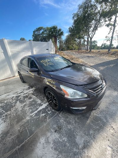 2013 Nissan Altima Location - Imports - Row 21 - Stock # H52241