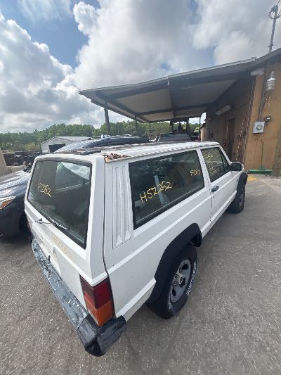1996 Jeep Cherokee Location - Chrysler - Row 38 - Stock # H52252
