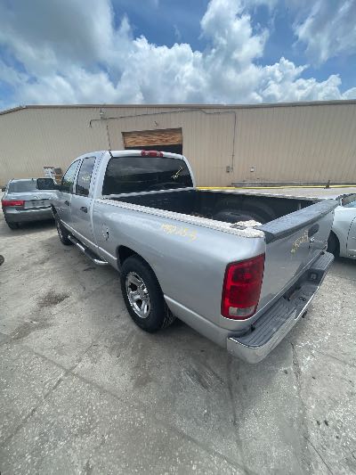 2003 Dodge Ram 1500 Location - Large Trucks & Vans - Row 27 - Stock # H52253