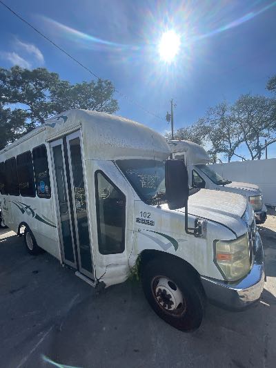 2008 Ford Econoline Location - Large Trucks & Vans - Row 28 - Stock # H52249