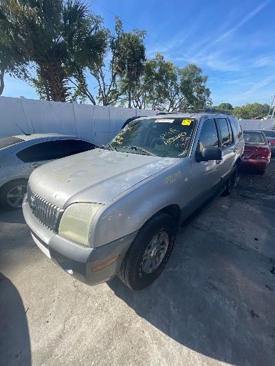2005 Mercury Mountaineer Location - Ford - Row 25 - Stock # H52240