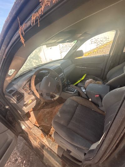 2006 Jeep Grand Cherokee Location - Chrysler - Row 38 - Stock # H52263