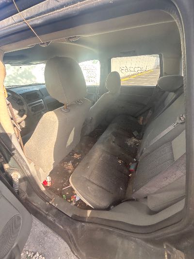 2006 Jeep Grand Cherokee Location - Chrysler - Row 38 - Stock # H52263
