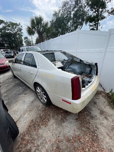 2006 Cadillac STS Location - GM - Row 33 - Stock # H52233