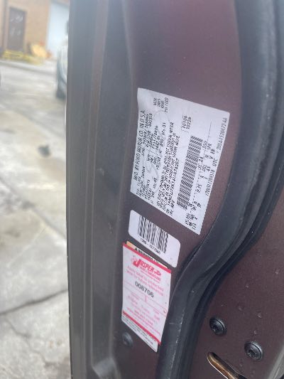 2004 Ford Explorer Location - Ford - Row 25 - Stock # H52304