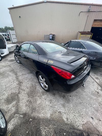 2006 Pontiac G6 Location - GM - Row 32 - Stock # H52300