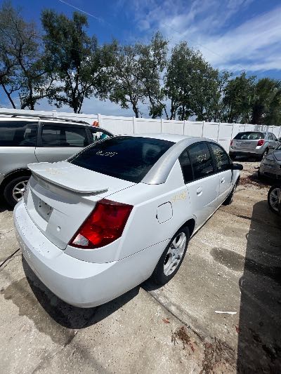 2003 Saturn ION Location - GM - Row 33 - Stock # H52315