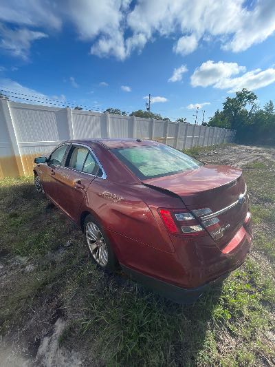 2014 Ford Taurus Location - Ford - Row 26 - Stock # H52318
