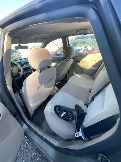 2004 Ford Focus Location - Ford - Row 26 - Stock # H52327