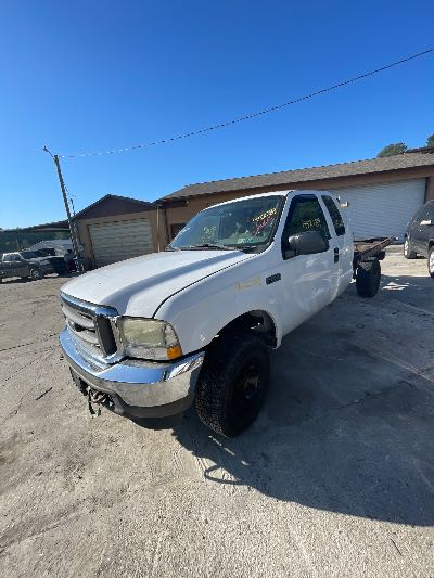 2004 Ford Super Duty F-250 Location - Large Trucks & Vans - Row 29 - Stock # H52289