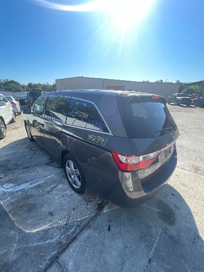 2013 Honda Odyssey Location - Imports - Row 30 - Stock # H52341