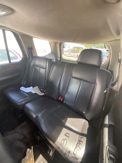 2007 GMC Envoy Location - GM - Row 34 - Stock # H52343