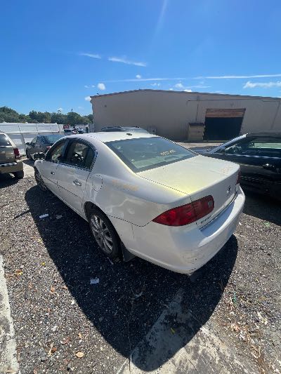 2006 Buick Lucerne Location - GM - Row 35 - Stock # H52396