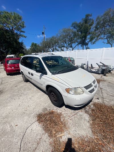 2005 Dodge Grand Caravan Location - Chrysler - Row 40 - Stock # H52393