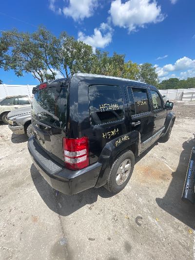 2010 Jeep Liberty Location - Chrysler - Row 40 - Stock # H52414