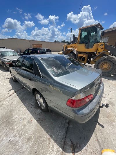 2004 Toyota Avalon Location - Imports - Row 42 - Stock # H52411