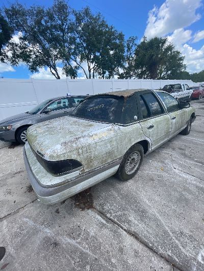 1992 Mercury Grand Marquis Location - Ford - Row 27 - Stock # H52407
