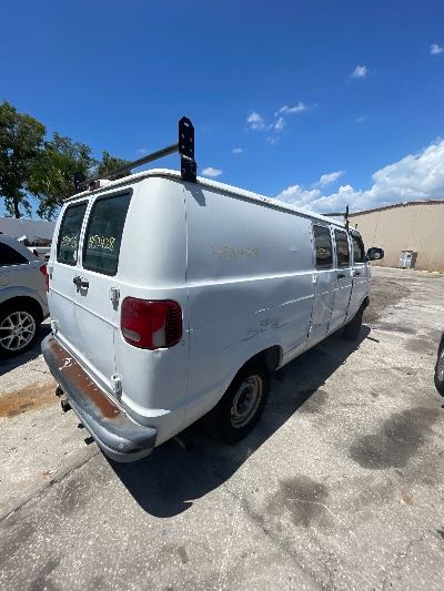 2003 Dodge Ram Van Location - Large Trucks & Vans - Row 29 - Stock # H52428