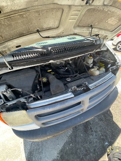 2003 Dodge Ram Van Location - Large Trucks & Vans - Row 29 - Stock # H52428