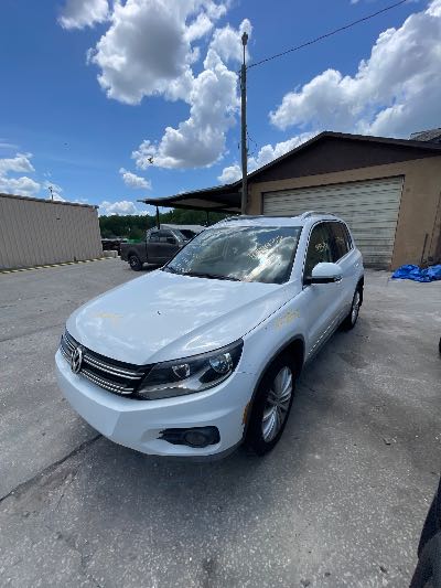 2014 Volkswagen Tiguan Location - Imports - Row 45 - Stock # H52432