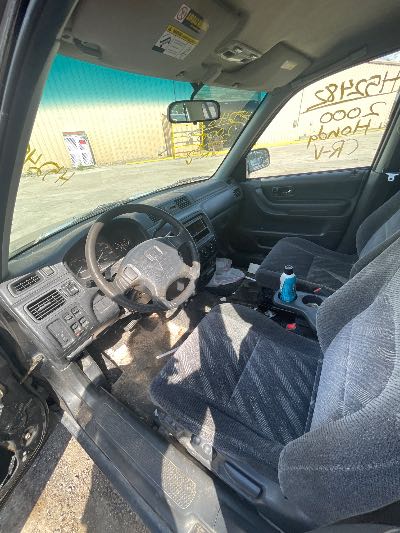 2000 Honda CR-V Location - Imports - Row 46 - Stock # H52482