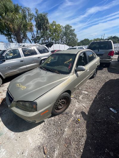 2006 Hyundai Elantra Location - Imports - Row 6 - Stock # H52490