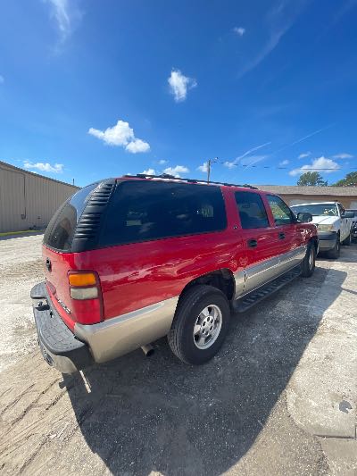 2000 Chevrolet Suburban Location - Large Trucks & Vans - Row 49 - Stock # H52452
