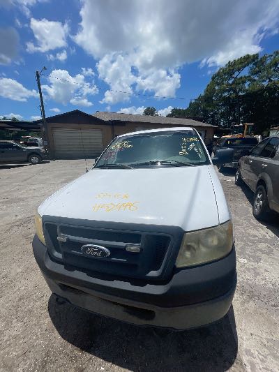 2006 Ford F-150 Location - Large Trucks & Vans - Row 36 - Stock # H52496