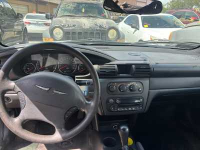 2005 Chrysler Sebring Conv Location - Chrysler - Row 41 - Stock # H52502