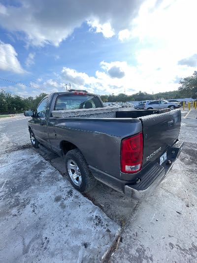 2004 Dodge Ram 1500 Location - Large Trucks & Vans - Row 36 - Stock # H52509