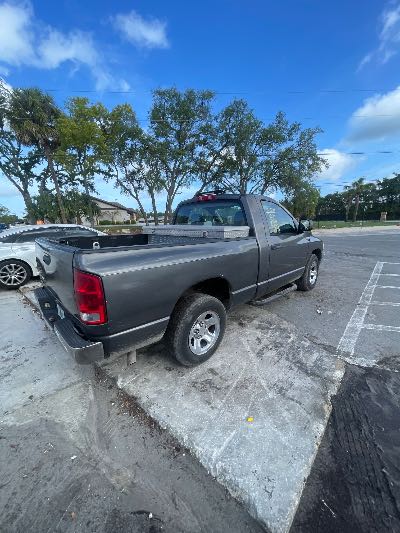 2004 Dodge Ram 1500 Location - Large Trucks & Vans - Row 36 - Stock # H52509
