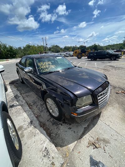 2007 Chrysler 300 Location - Chrysler - Row 40 - Stock # H52455