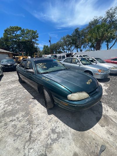 2001 Chevrolet Lumina Location - GM - Row 36 - Stock # H52537