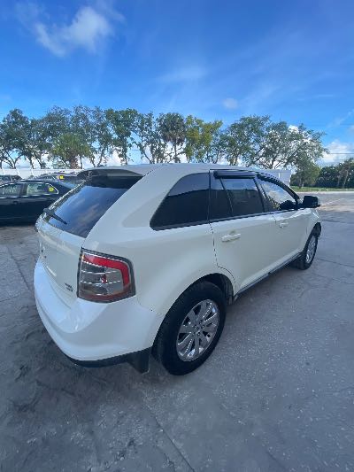 2007 Ford Edge Location - Ford - Row 26 - Stock # H52538