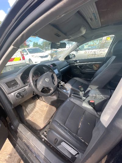 2007 Volkswagen Jetta Sedan Location - Imports - Row 4 - Stock # H52551