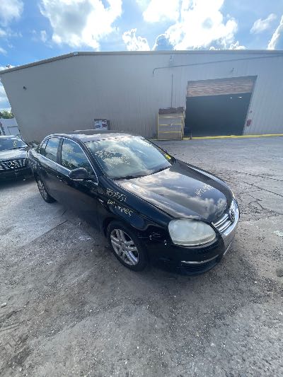 2007 Volkswagen Jetta Sedan Location - Imports - Row 4 - Stock # H52551