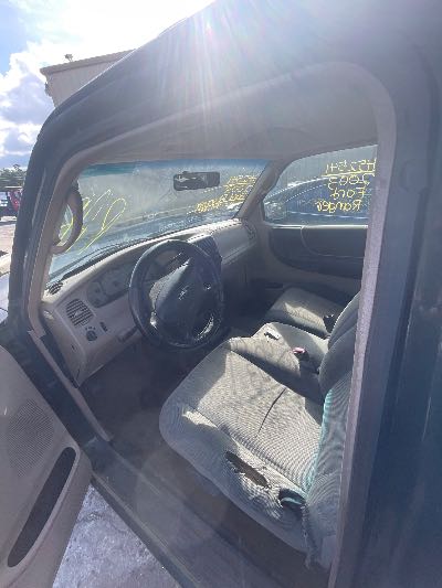 2003 Ford Ranger Location - Ford - Row 32 - Stock # H52541
