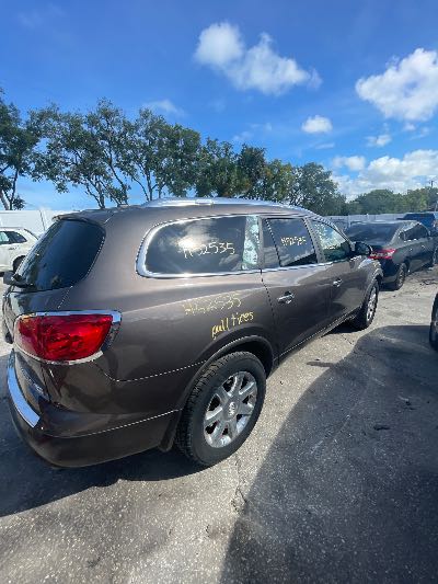 2010 Buick Enclave Location - GM - Row 39 - Stock # H52535