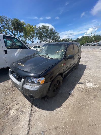 2007 Ford Escape Location - Ford - Row 28 - Stock # H52566
