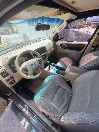 2007 Ford Escape Location - Ford - Row 28 - Stock # H52566