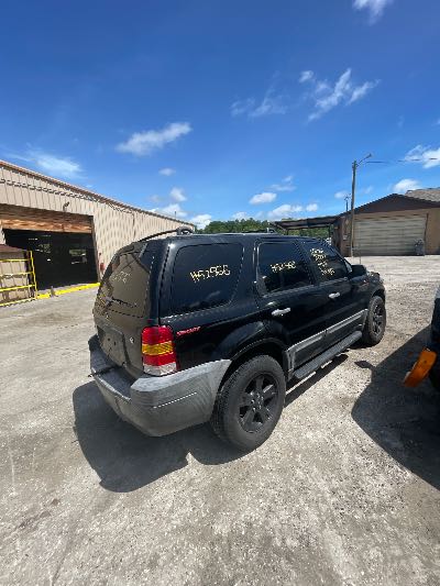 2007 Ford Escape Location - Ford - Row 28 - Stock # H52566