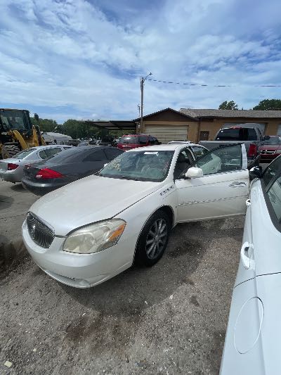 2008 Buick Lucerne Location - GM - Row 37 - Stock # H52447
