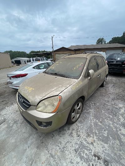 2007 Kia Rondo Location - Imports - Row 6 - Stock # H52576