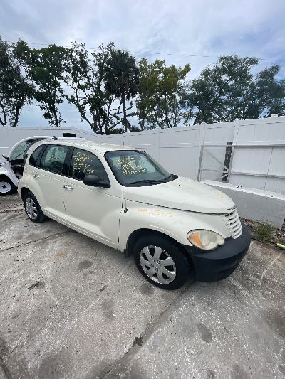 2008 Chrysler PT Cruiser Location - Chrysler - Row 41 - Stock # H52523